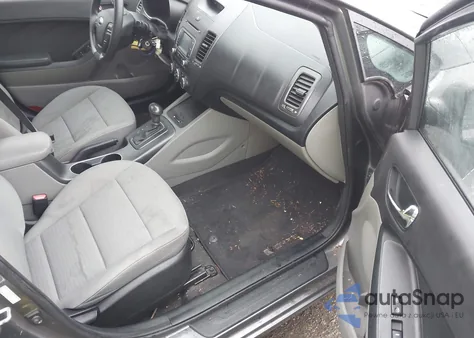 2016 Kia Forte Lx из США, поврежденный, VIN KNAFX4A69G5443760